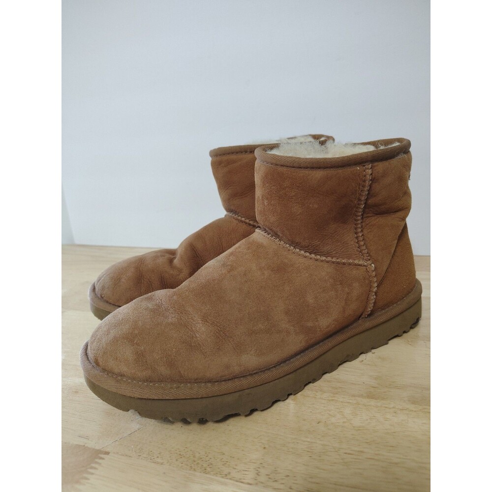 UGG CLASSIC MINI II  CHESTNUT WATER RESISTANT SUEDE ANKLE BOOTS WOMENS US 9/UK 7